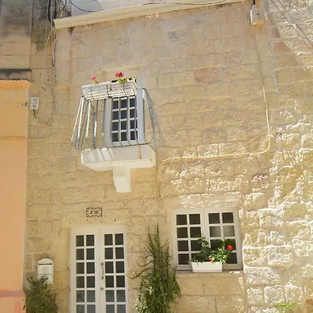 Casa de Férias 400 Years House Of Character A Beauty Of Art